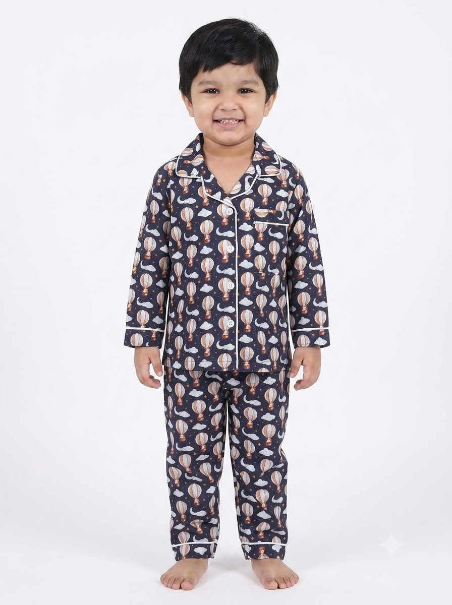 Huggingbug Dreamy Voyage kids pure cotton night suit with hot air balloons & clouds print - view 1